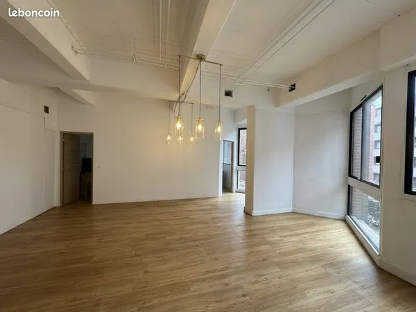 Bureaux 55 m² Cergy