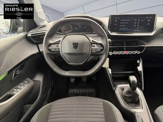 Peugeot 208 puretech 75 s&amp;s bvm5 — photo 8