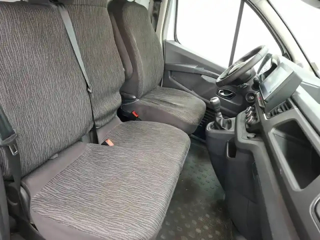 Renault Trafic fgn l2h1 3000 kg blue dci 130 — photo 9
