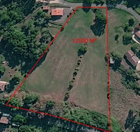 Terrain en individuel 12000 m²