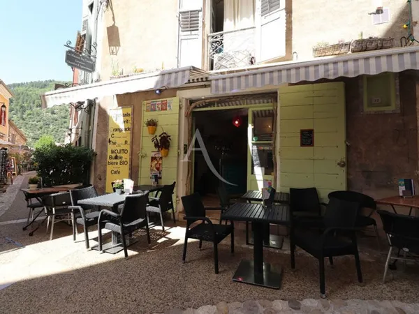 FONDS DE COMMERCE RESTAURANT DE 75M2 A MOUSTIERS SAINTE MARIE