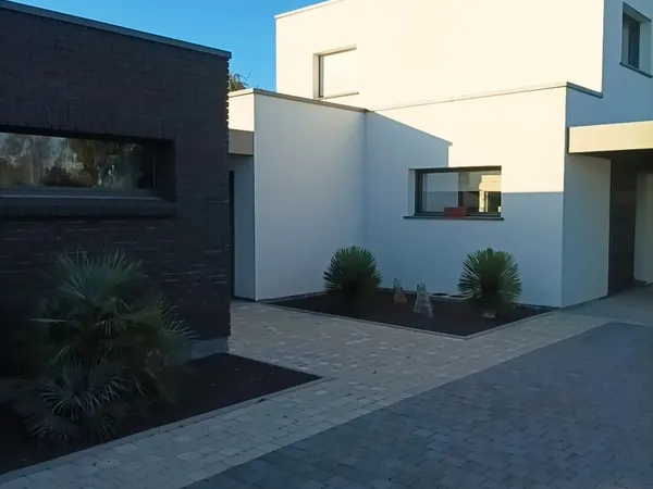 Maison cubique contemporaine