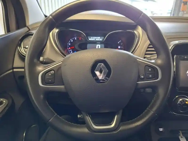 Renault Captur dci 90 energy eco² — photo 114