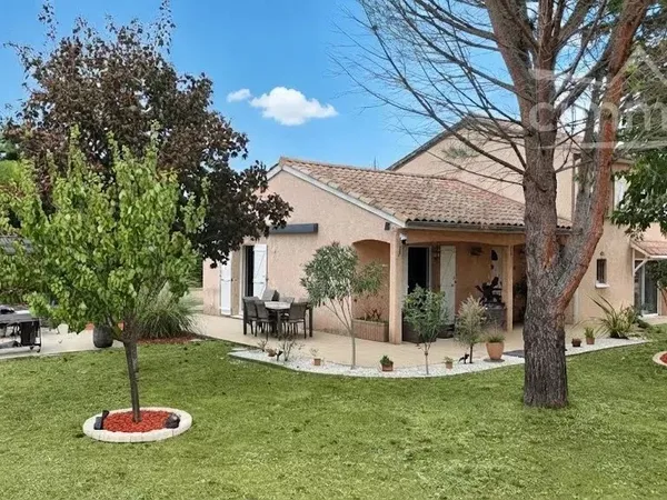 NOUVEAU - VILLA A CHANAS 38