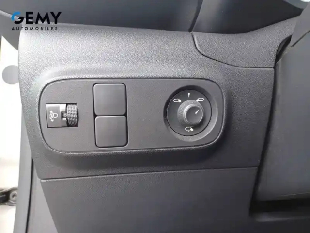 Citroën C3 puretech 110 s&amp;s bvm6 — photo 35