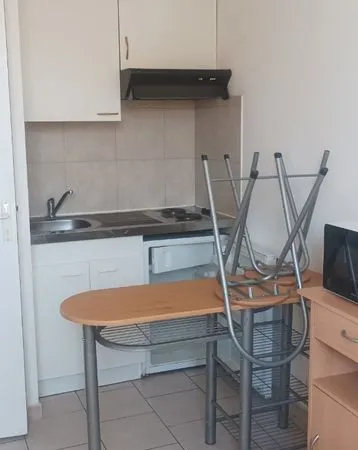 Studio meublé