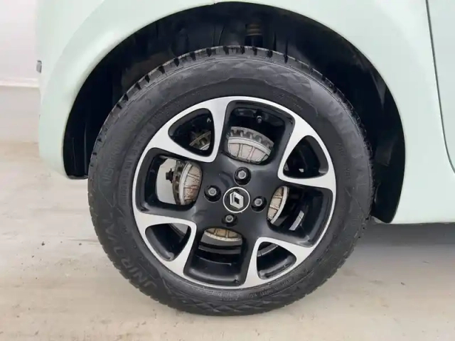 Renault Twingo iii tce 95 — photo 31