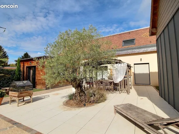 Maison 6 pièces 144 m²