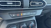 Dacia Sandero 1.0 TCe 90ch Expression CVT — photo 29