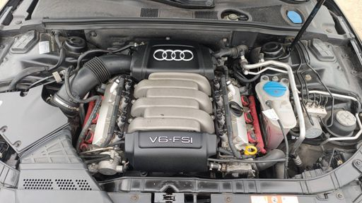 Audi A5 Coupe 3.2 FSI V6 265 Quattro Tiptronic 6 - Ambition Luxe – 2009 – 177699 km – Essence – Boîte Automatique — photo 50