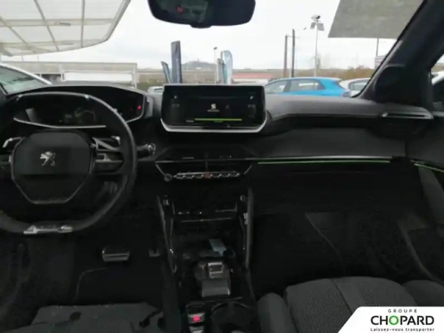 Peugeot 208 puretech 100 s&amp;s eat8 — photo 12