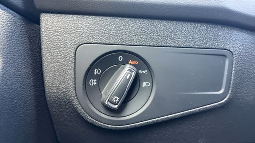 Volkswagen Tiguan 2.0 TDI 150 DSG7 - Connect – 2018 – 112529 km – Diesel – Boîte Automatique — photo 2