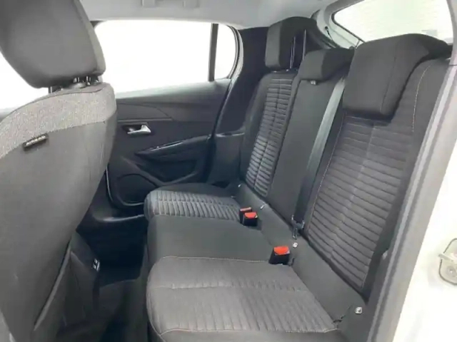 Peugeot 208 1.2 puretech 100ch s&amp;s style eat8 — photo 16