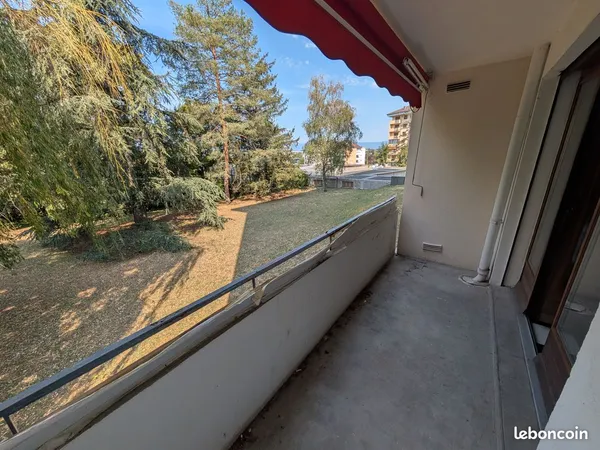 Appartement T3 à 500m du tramway