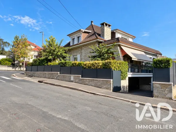 Maison 6 pièces 190 m²
