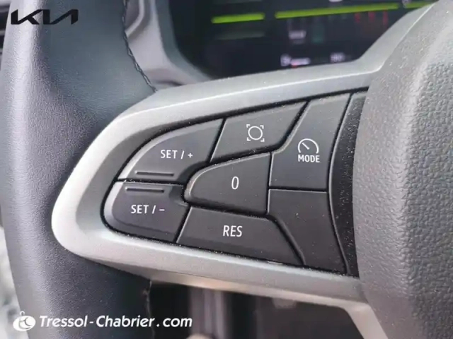 Dacia Bigster mild hybrid 140 essential — photo 19