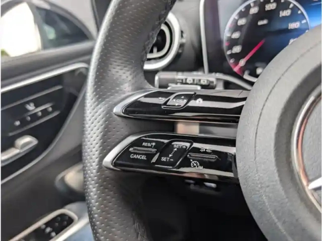 Mercedes Glc 300 de 4matic — photo 13