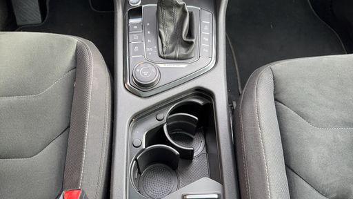 Volkswagen Tiguan Allspace 2.0 TDI 190 4Motion DSG7 - Carat – 2018 – 81202 km – Diesel – Boîte Automatique — photo 16