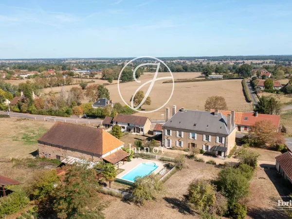 Maison 30 pièces 434 m²