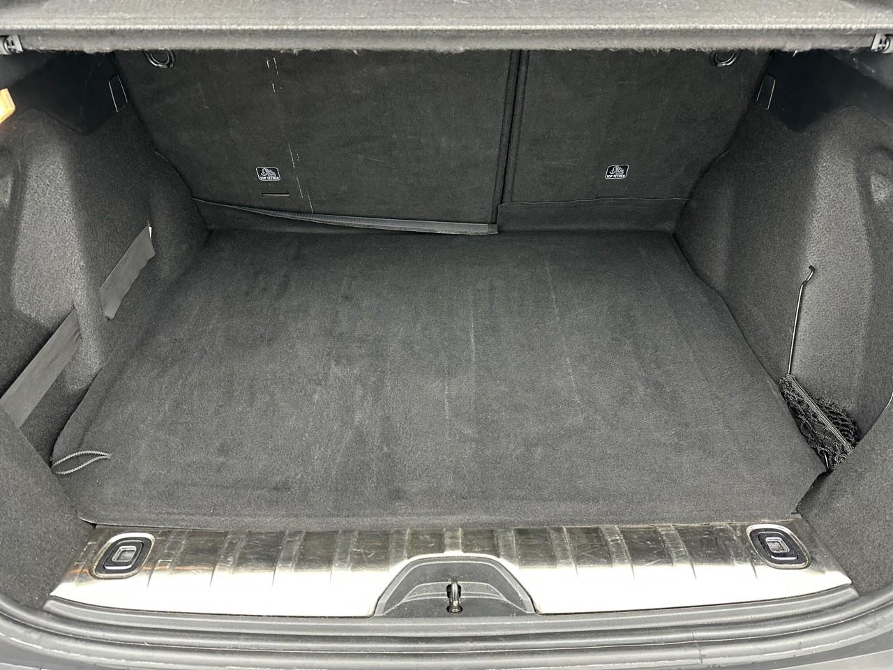 Peugeot 2008 puretech 130ch s&s bvm6 gt line — photo 6