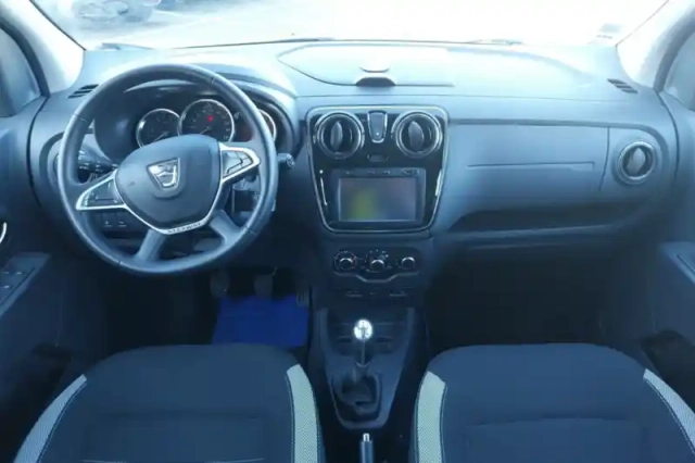 Dacia Lodgy tce 115 5 places — photo 9