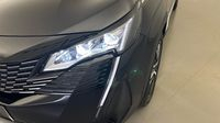 Peugeot 3008 HYBRID 225ch GT e-EAT8 — photo 17