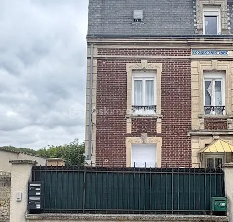 Immeuble 6 pièces 101 m²