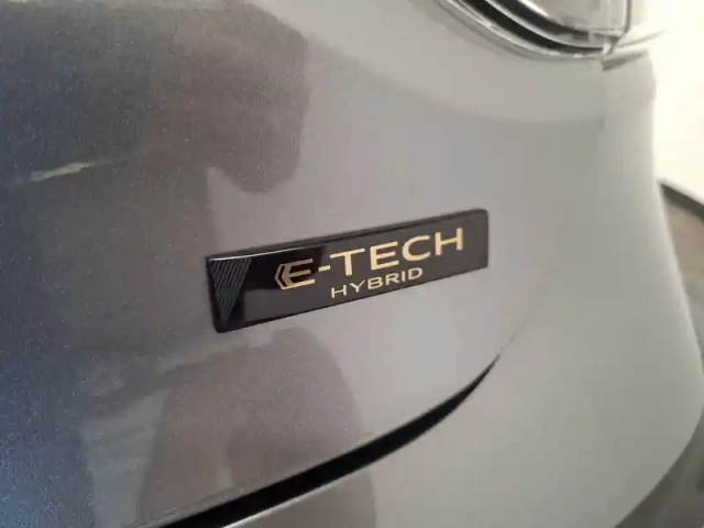 Renault Clio e-tech full hybrid 145 ch gsr2 — photo 10