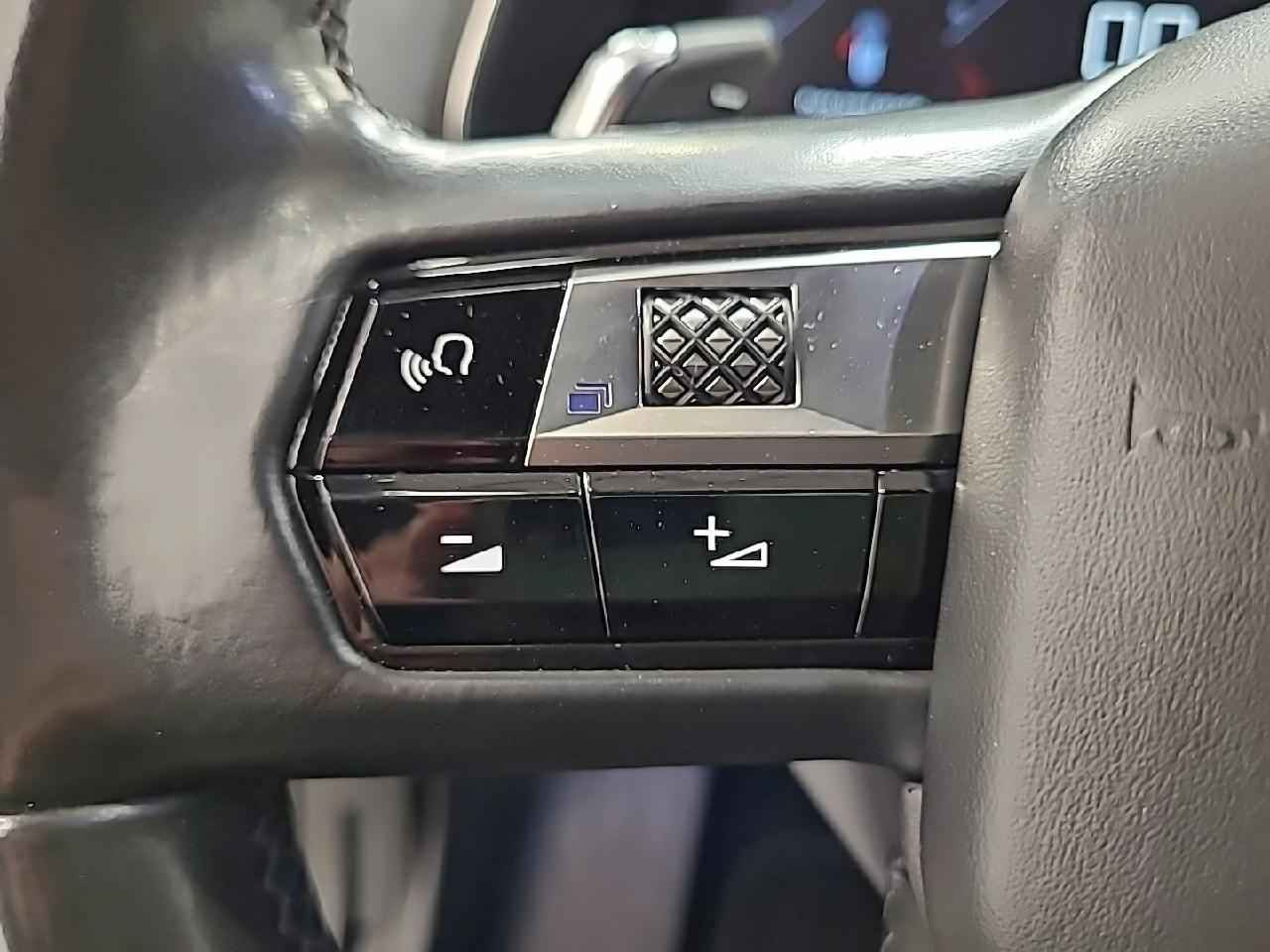 Ds Ds 7 crossback crossback bluehdi 180 eat8 executive — photo 19