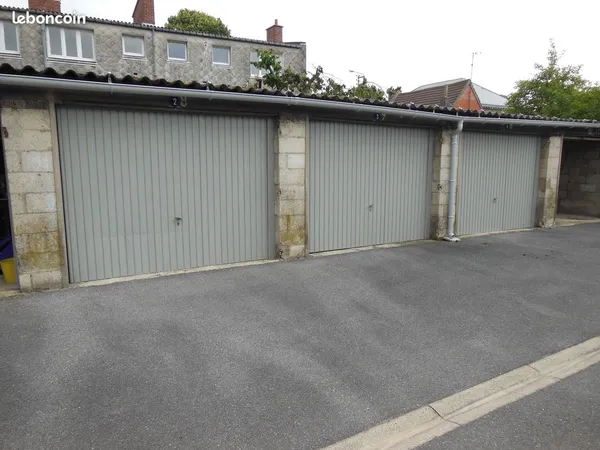 Garage à louer