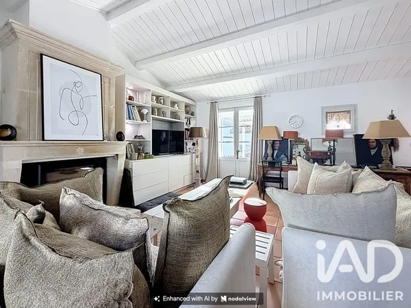 Maison 8 pièces 181 m²