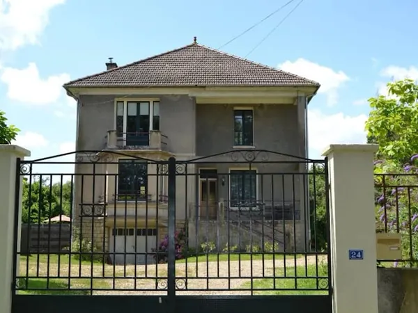 Maison 6 pièces 160 m²