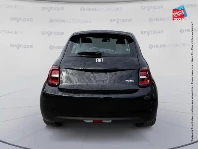 Fiat 500 3+1 e 118ch (red) my25 — photo 7