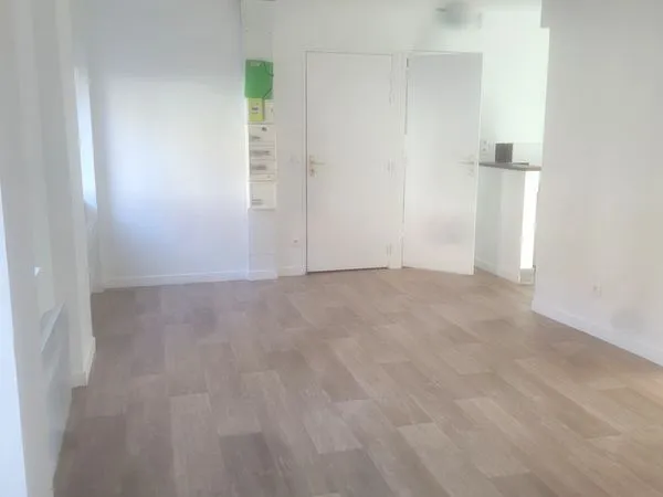 A louer APPARTEMENT