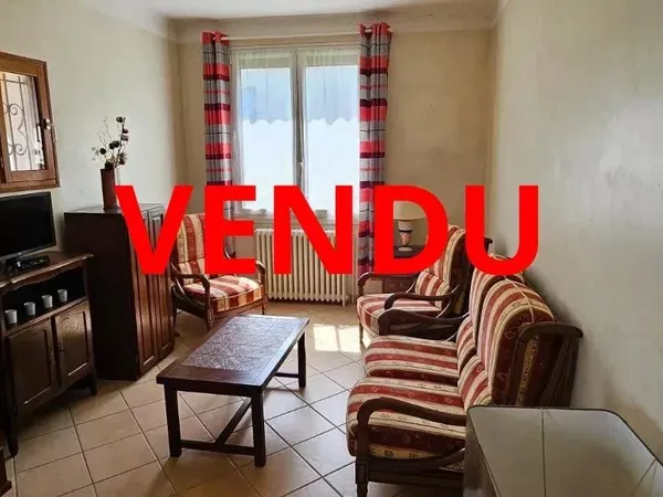 SOUS OFFRE ACHAT Maison spacieuse avec jardin à Limoux