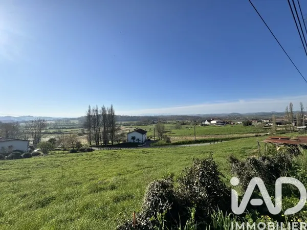 Terrain 1841 m²