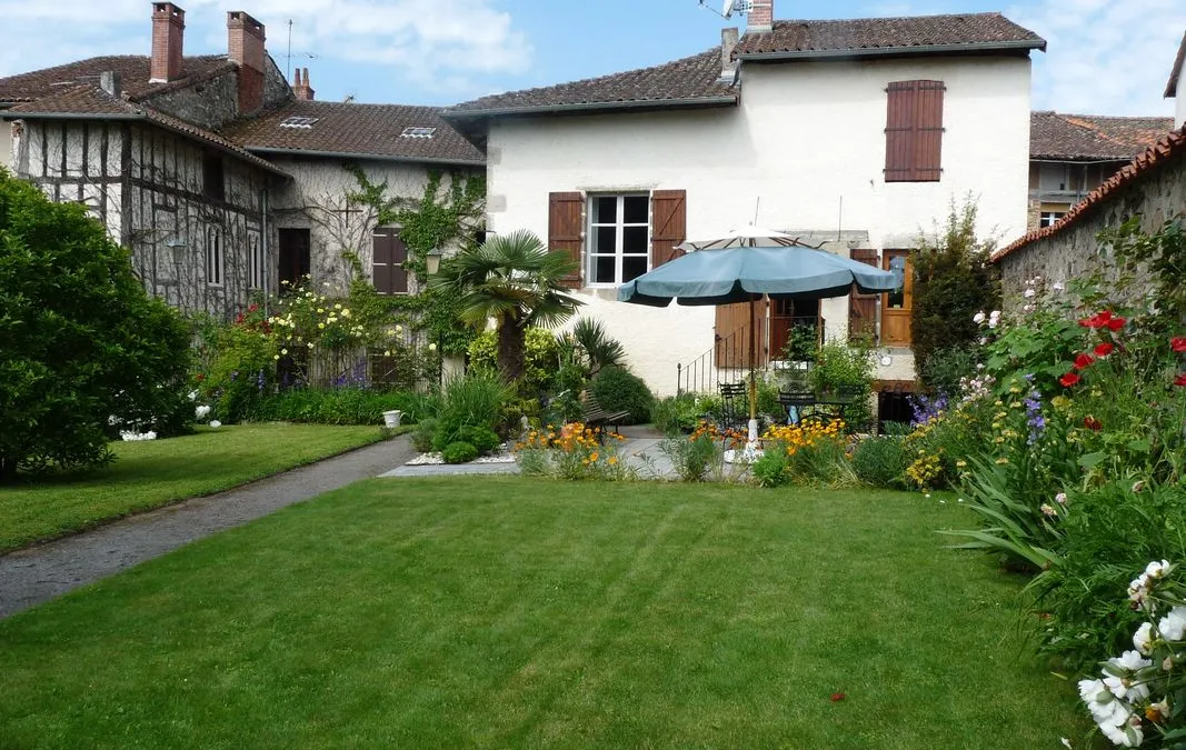Photo 9
