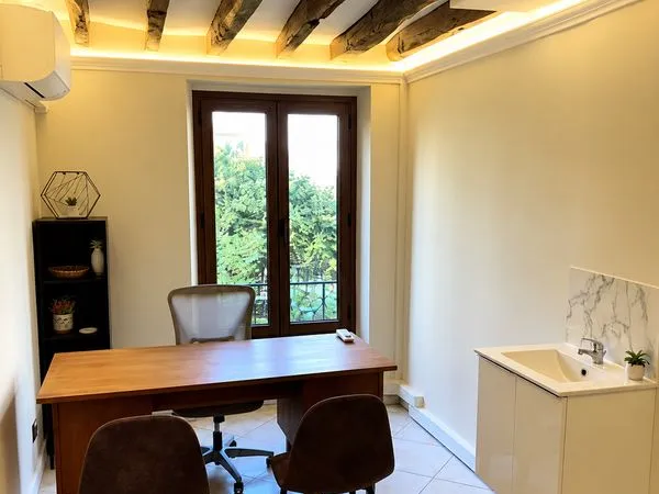 Cabinet paramédical 10 m² - dès 199 /mois - Sucy centre