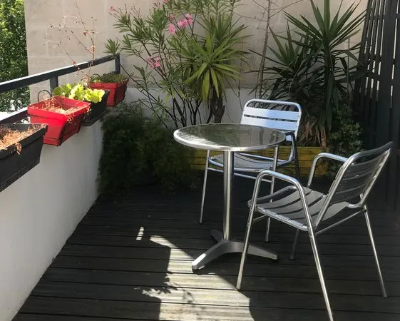 Location studio meublé 27m² avec terrasse hyper centre