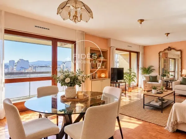 Appartement 4 pièces 114 m²