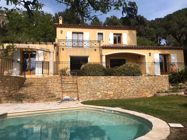 Maison de luxe 4 pièces 134 m²