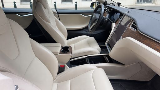 Tesla Model S AWD 100 kWh Dual Motor - Long Range – 2018 – 85187 km – Électrique – Boîte Automatique — photo 32