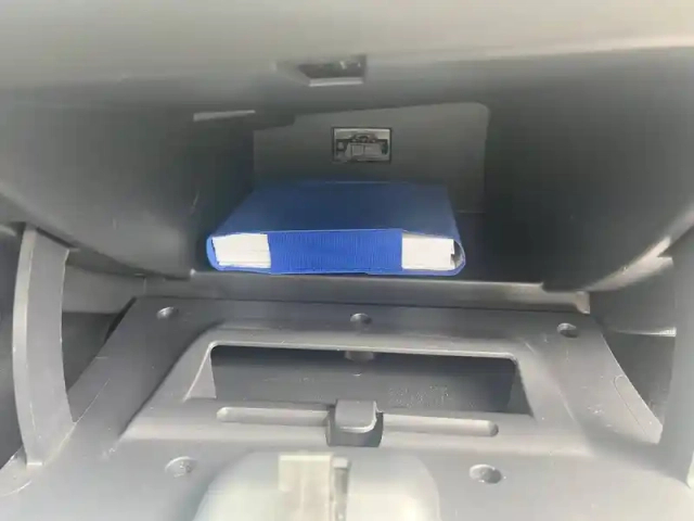 Dacia Sandero sce 75 — photo 17