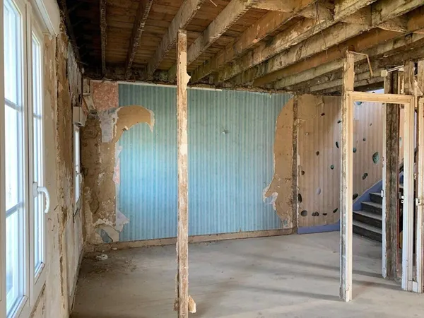 Immeuble 8 pièces 120 m²