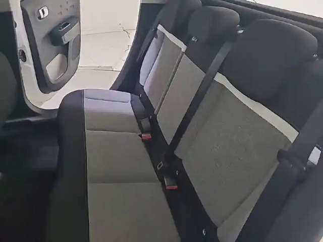 Citroën C3 puretech 110 s&amp;s — photo 12