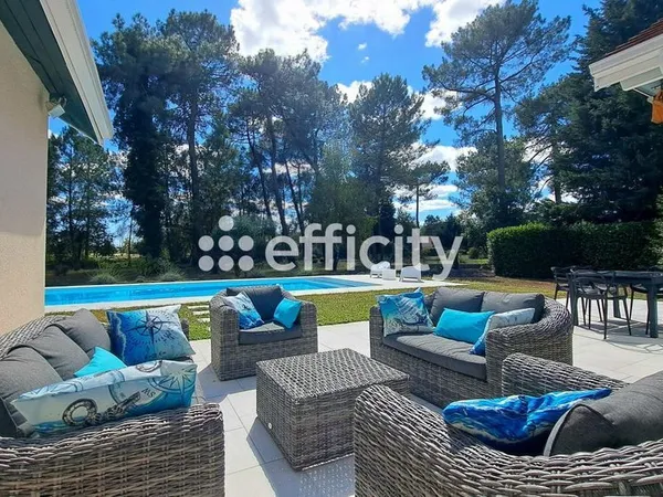 Maison et villa de prestige Vente Pessac 6p 207m² 890000€