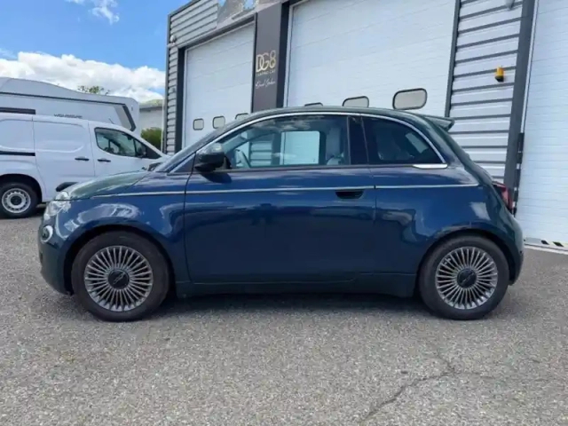 Fiat 500 e 118ch la prima my23 — photo 22