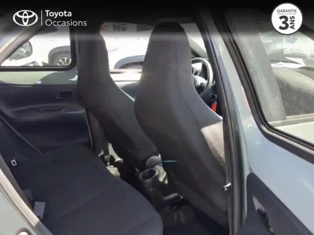 Toyota Aygo x 1.0 vvt-i 72ch design my24 — photo 7