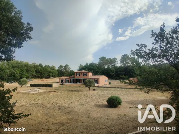 Maison 7 pièces 173 m²