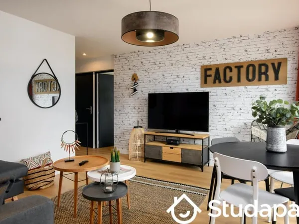 Chambre dans une colocation de 12m2